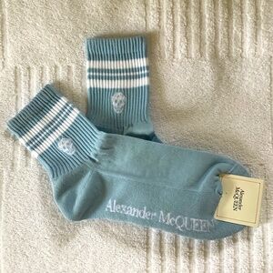 Alexander McQueen Unisex Skull Sport Socks Light Blue Striped SZ L